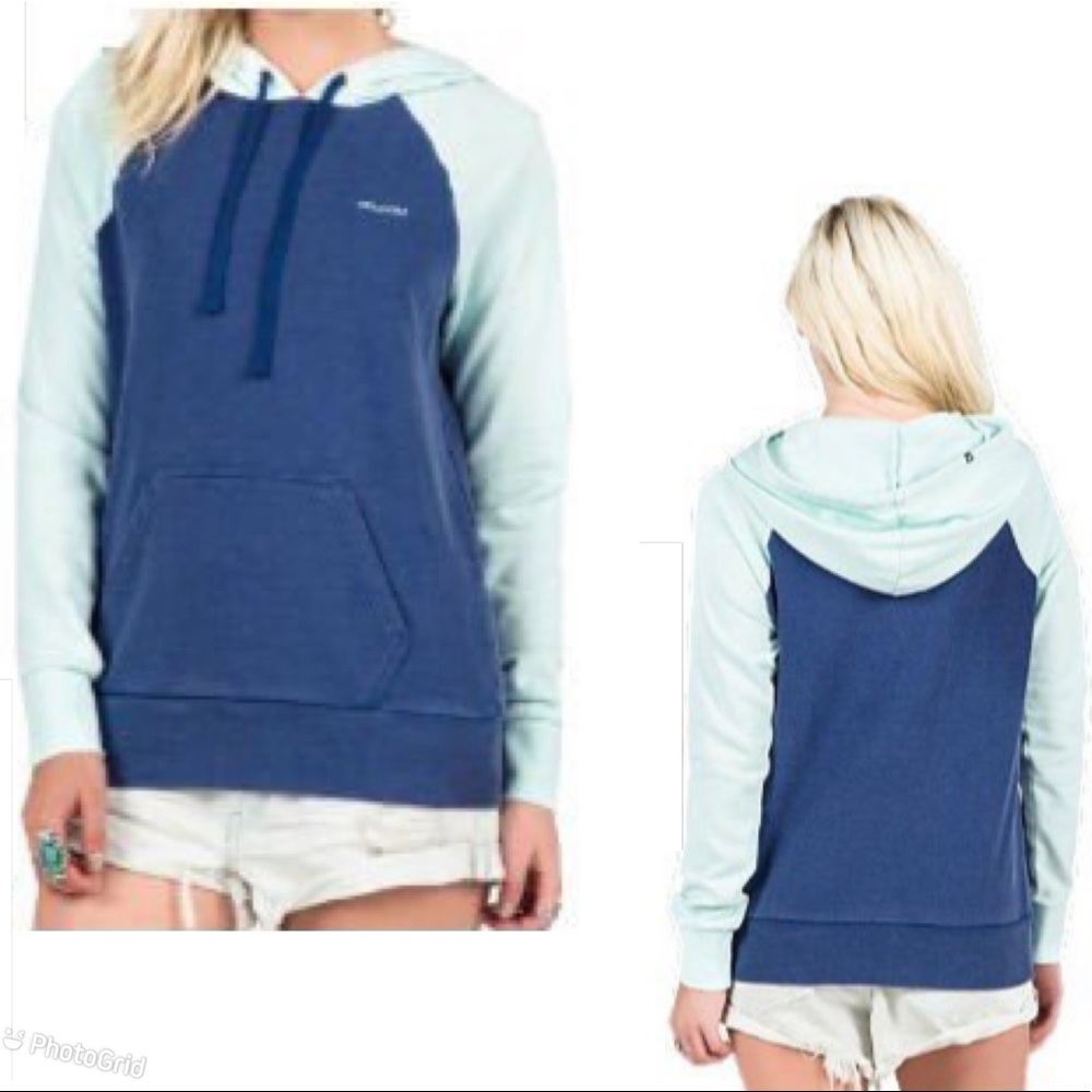 🌊Volcom Lived in Color Block Hoodie🌊~small